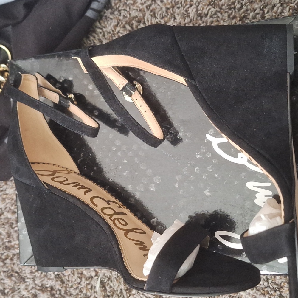 Sam Edelman - Picture 2 of 3